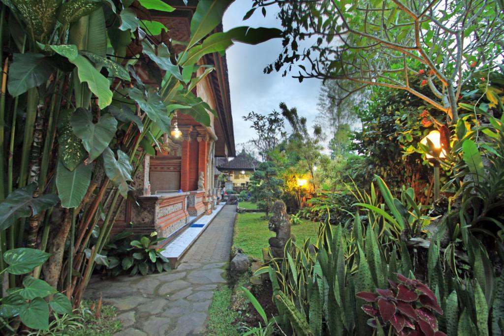 Pering Bungalow Ubud Exterior photo